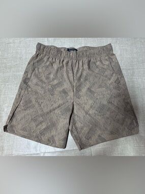 Balance Collection Men's Tan & Gray Patterned Athletic Shorts